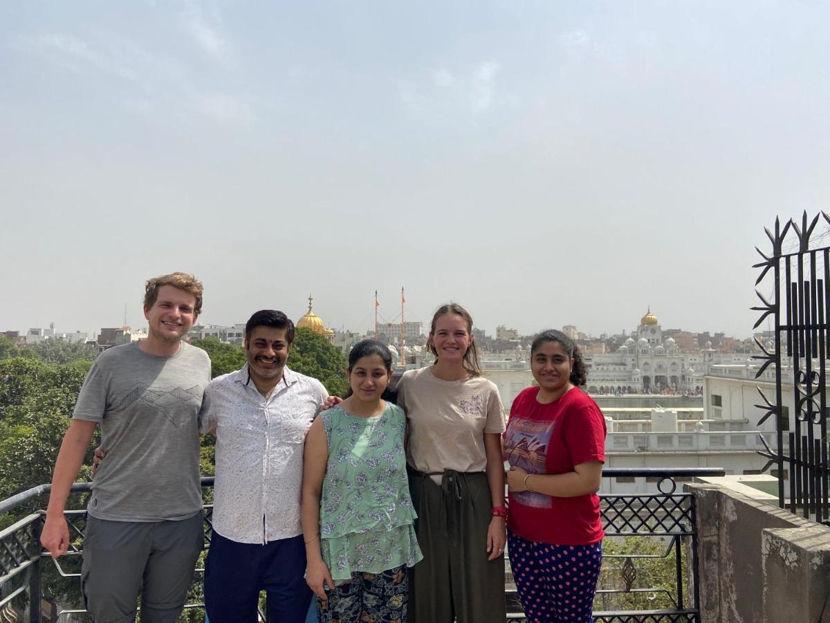 4N Homestay- Golden Temple View Amritsar Eksteriør bilde